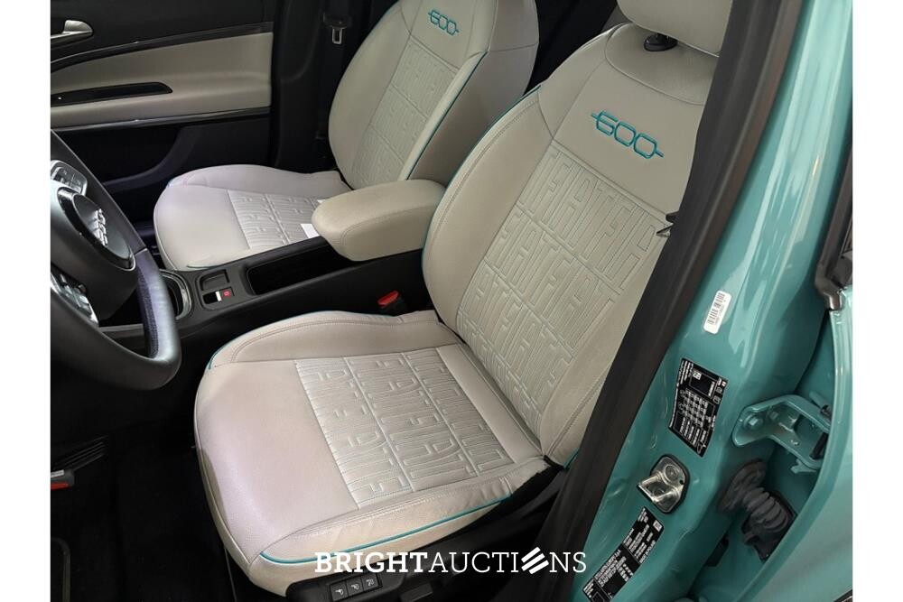 Fiat 600 Hybrid La Prima 1.2 100pk 2025 (Origineel-NL), HGJ-22-N