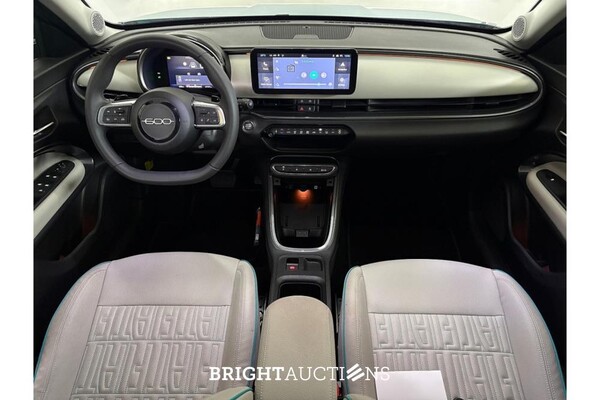 Fiat 600 Hybrid La Prima 1.2 100pk 2025 (Origineel-NL), HGJ-22-N