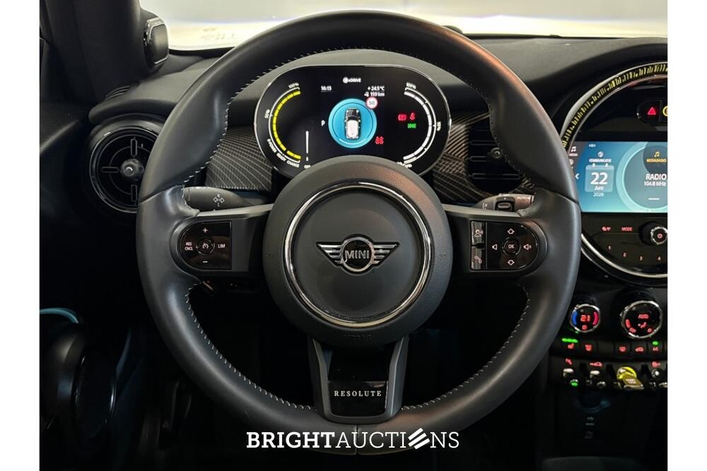 MINI Cooper Camden Plus Edition 33 kWh 184pk 2023 (Origineel-NL), S-308-XP