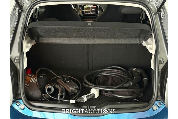 smart Forfour EQ 18 kWh 82pk 2021 (Origineel-NL), L-101-DZ