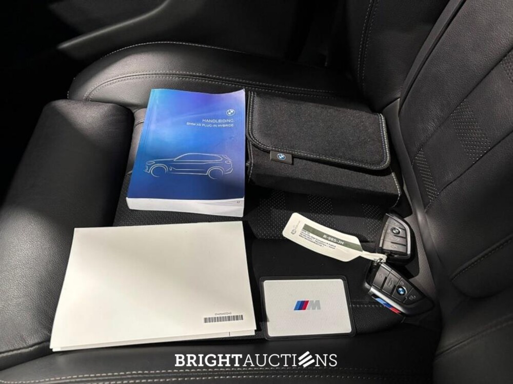 BMW X5 xDrive45e High Executive M-pakket 398pk 2022 (Origineel-NL), R-985-JH