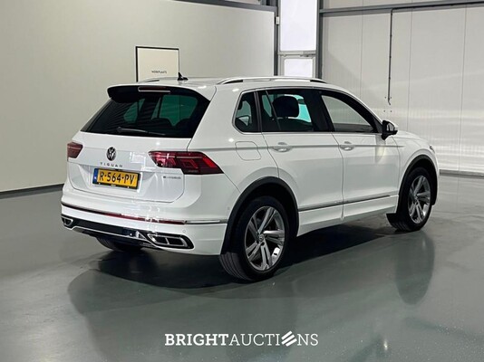 Volkswagen Tiguan eHybrid R-Line Business 1.4 TSI 265pk 2022 (Origineel-NL), R-564-PV