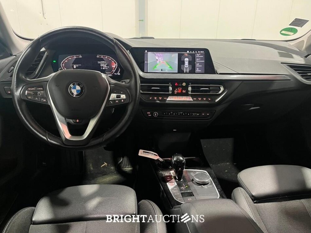 BMW 218i 2 Serie Gran Coupé Introduction Edition 136pk 2023 (Origineel-NL) 2-Serie, T-137-DV