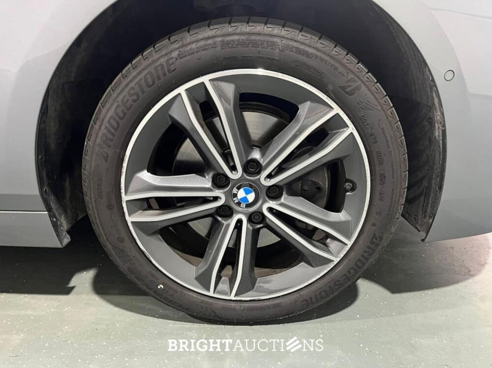 BMW 218i 2 Serie Gran Coupé Introduction Edition 136pk 2023 (Origineel-NL) 2-Serie, T-137-DV