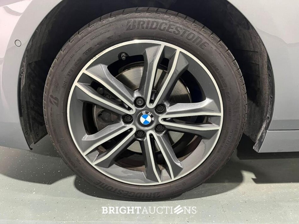 BMW 218i 2 Serie Gran Coupé Introduction Edition 136pk 2023 (Origineel-NL) 2-Serie, T-137-DV