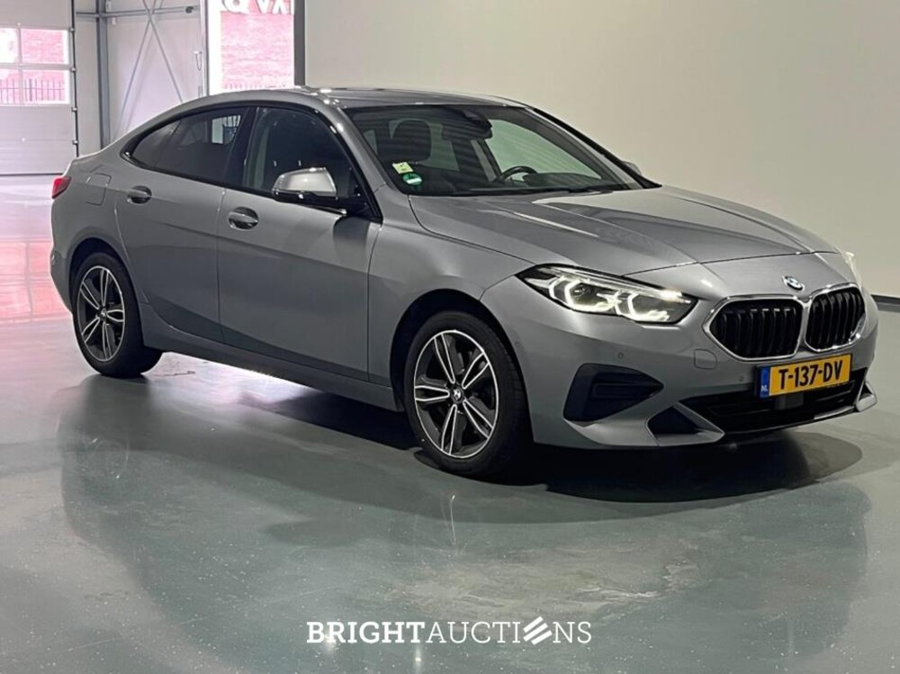 BMW 218i 2 Serie Gran Coupé Introduction Edition 136pk 2023 (Origineel-NL) 2-Serie, T-137-DV