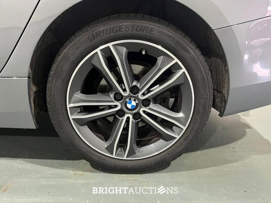BMW 218i 2 Serie Gran Coupé Introduction Edition 136pk 2023 (Origineel-NL) 2-Serie, T-137-DV