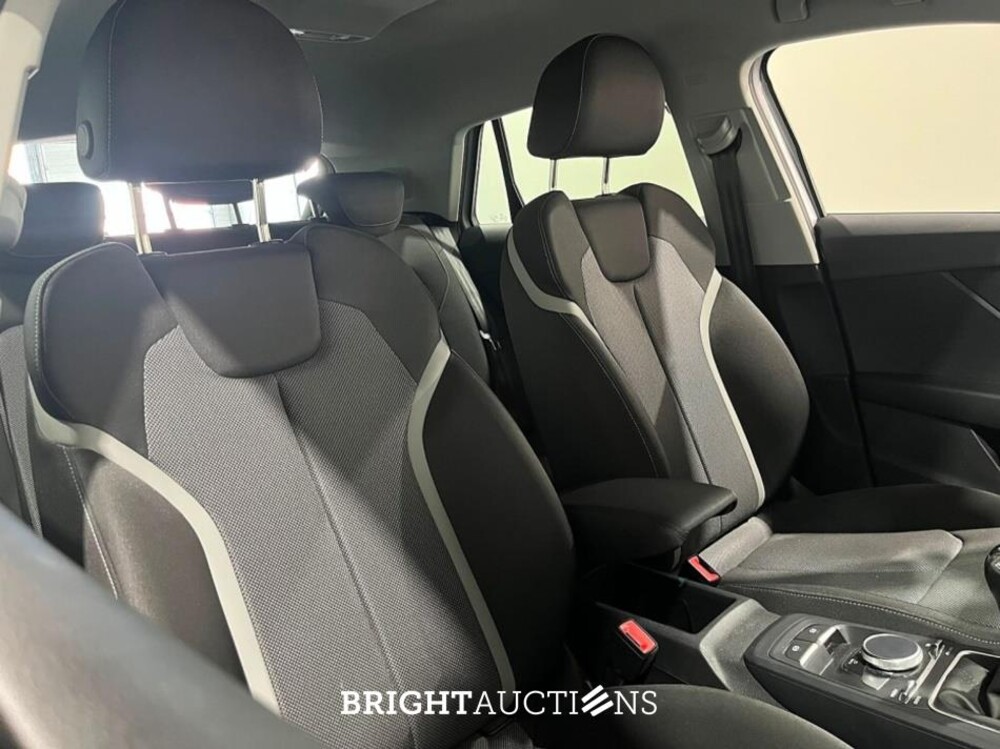 Audi Q2 30 Advanced edition TFSI 110pk 2022 (Origineel-NL), R-409-TP