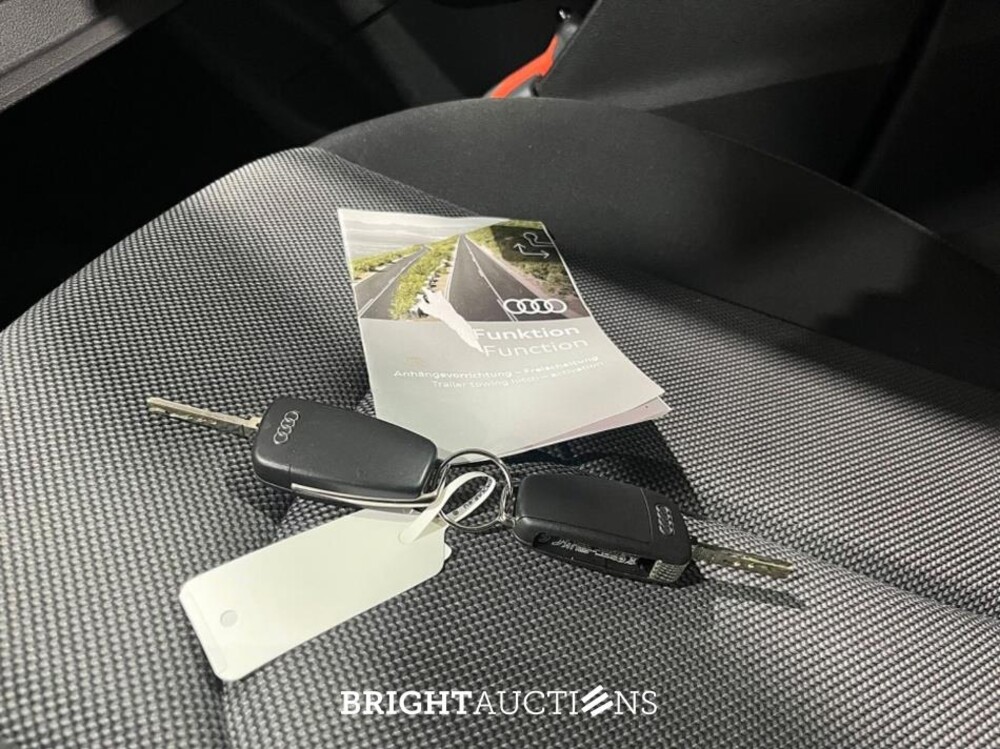 Audi Q2 30 Advanced edition TFSI 110pk 2022 (Origineel-NL), R-409-TP