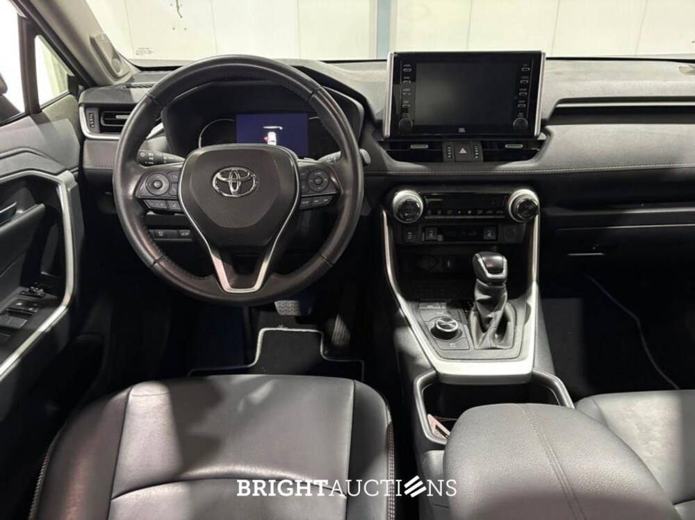 Toyota RAV4 Hybrid 2.5 AWD 352pk 2022 (Origineel-NL), P-221-SF