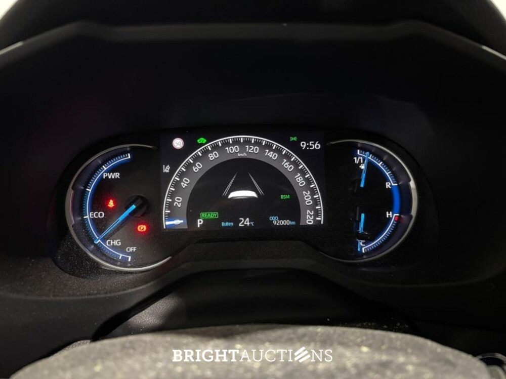 Toyota RAV4 Hybrid 2.5 AWD 352pk 2022 (Origineel-NL), P-221-SF