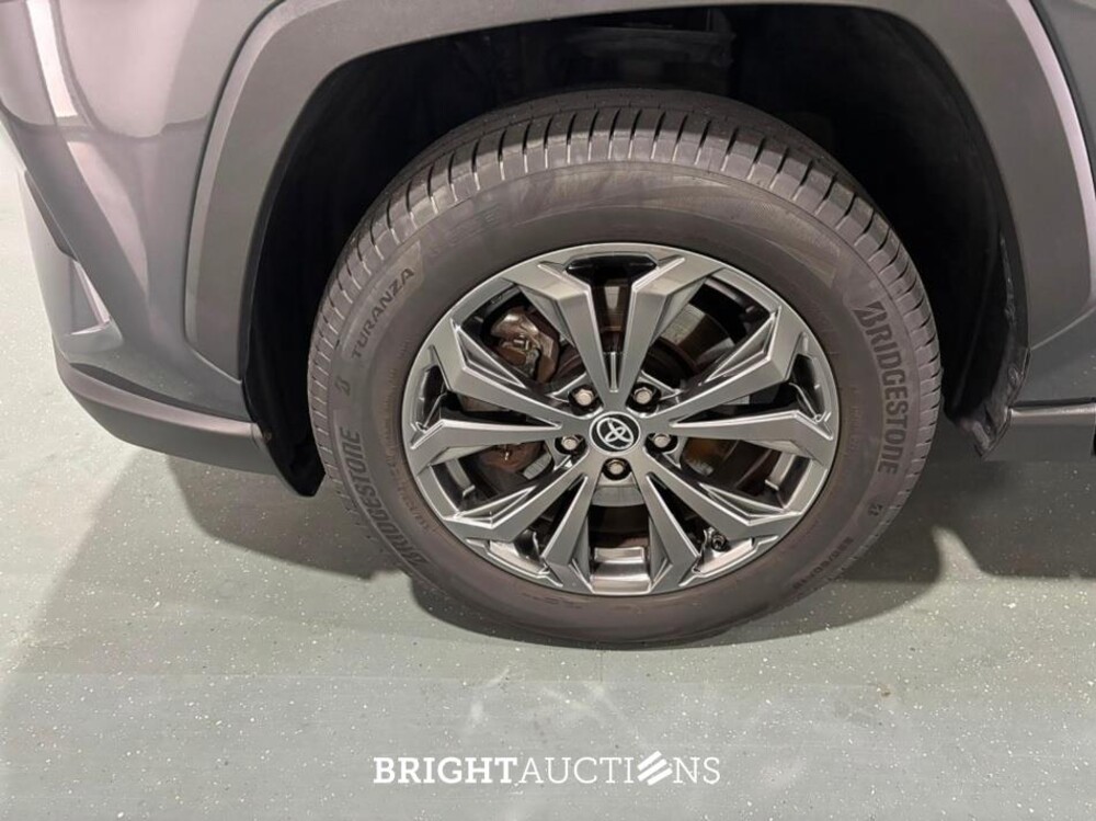Toyota RAV4 Hybrid 2.5 AWD 352pk 2022 (Origineel-NL), P-221-SF