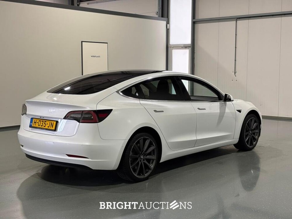 Tesla Model 3 Standard RWD Plus 60 kWh 238pk 2020 (Origineel-NL), H-035-JN