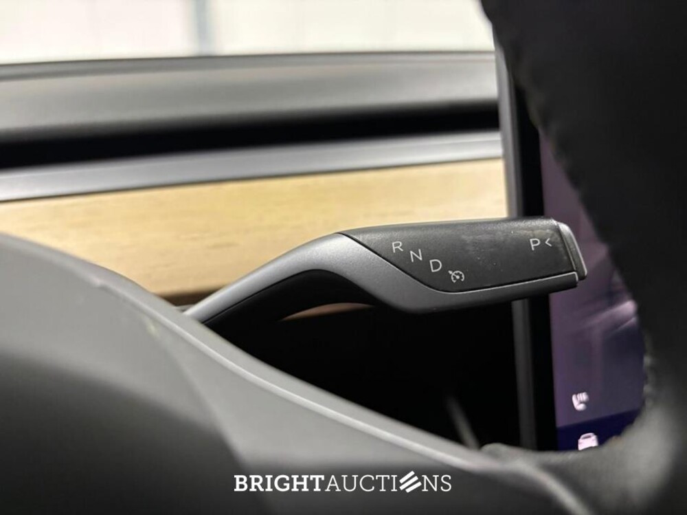 Tesla Model 3 Standard RWD Plus 60 kWh 238pk 2020 (Origineel-NL), H-035-JN
