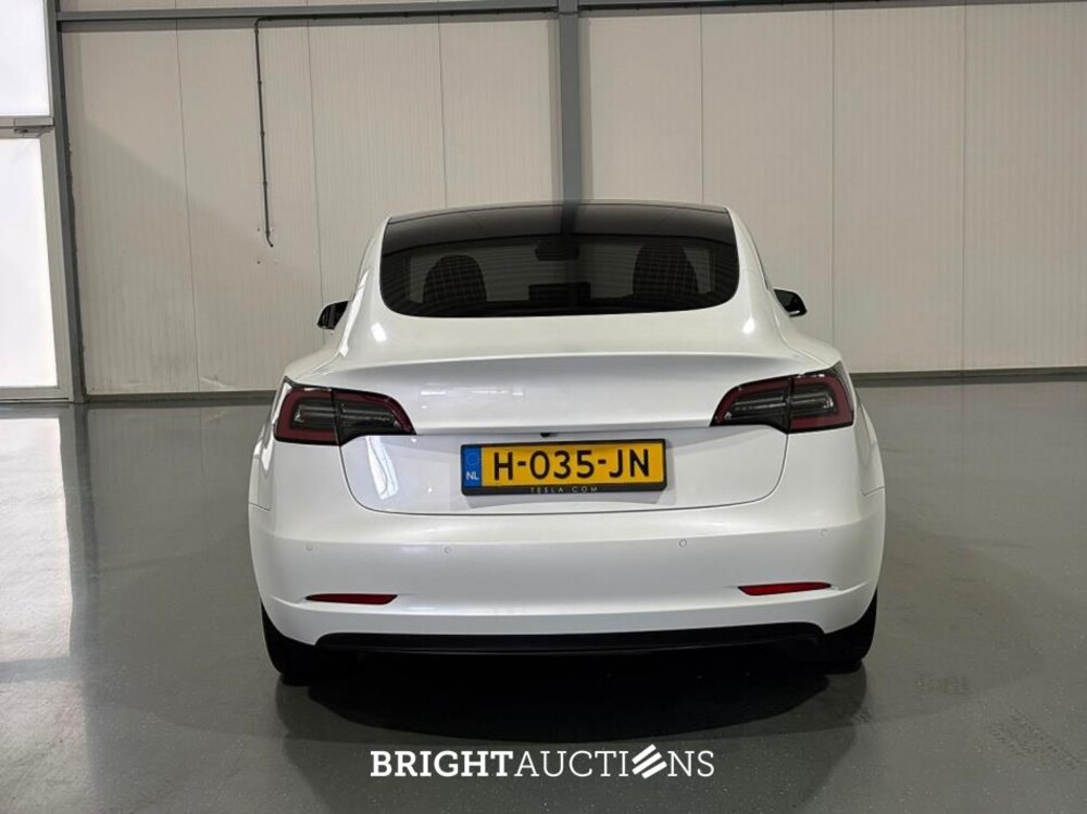 Tesla Model 3 Standard RWD Plus 60 kWh 238pk 2020 (Origineel-NL), H-035-JN