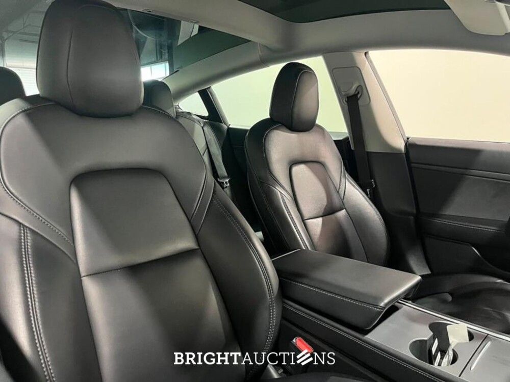 Tesla Model 3 Standard RWD Plus 60 kWh 238pk 2021 (Origineel-NL), L-540-GD