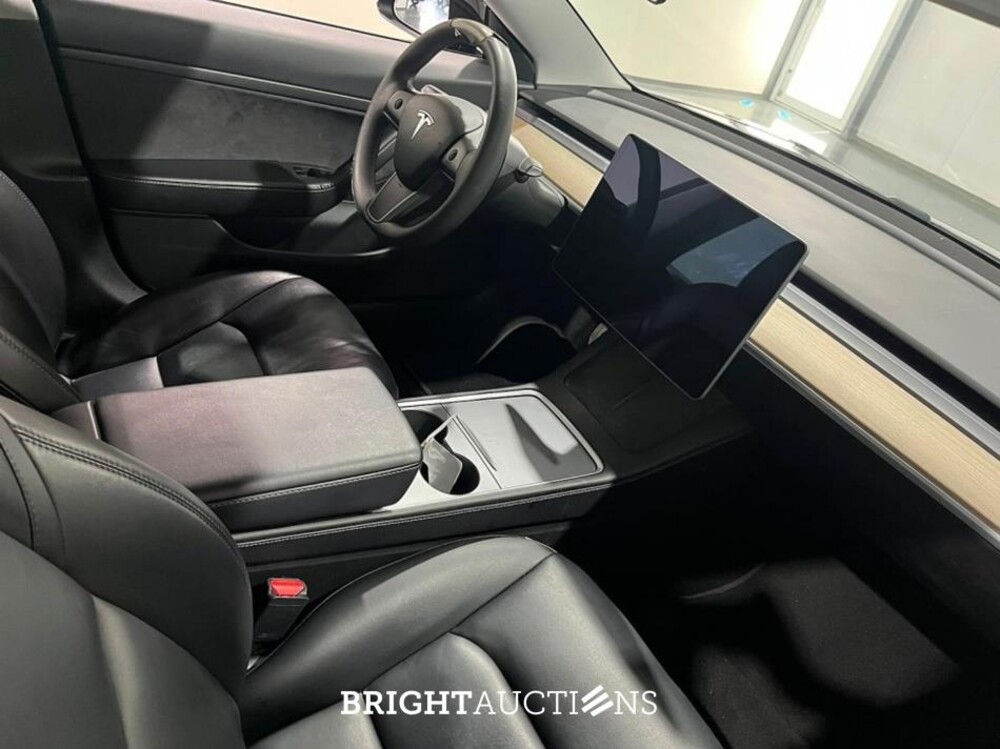 Tesla Model 3 Standard RWD Plus 60 kWh 238pk 2021 (Origineel-NL), L-540-GD