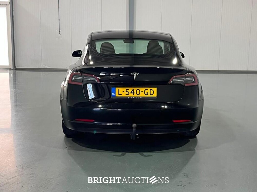 Tesla Model 3 Standard RWD Plus 60 kWh 238pk 2021 (Origineel-NL), L-540-GD