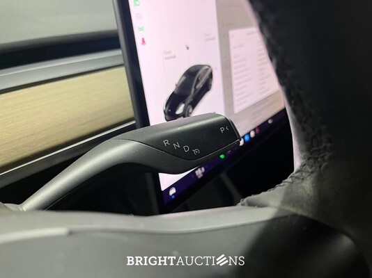 Tesla Model 3 Standard RWD Plus 60 kWh 238pk 2021 (Origineel-NL), L-540-GD