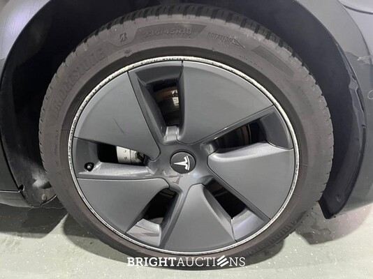 Tesla Model 3 Standard RWD Plus 60 kWh 238pk 2021 (Origineel-NL), L-540-GD
