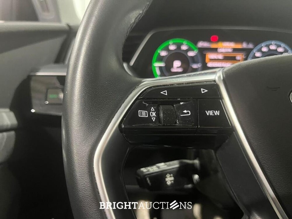 Audi e-tron 55 Business edition Quattro 95 kWh 408pk 2021 (Origineel-NL), L-079-HT