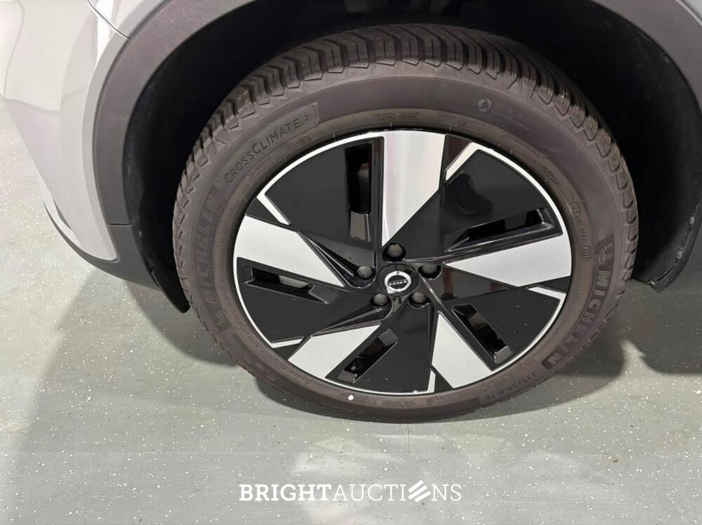 Volvo C40 Single Motor Core 69 kWh 238pk 2024 (Origineel-NL), X-458-RN