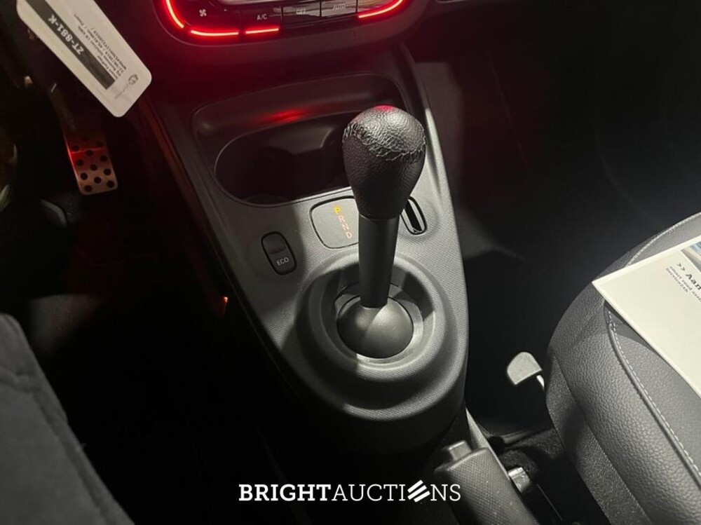 smart Forfour EQ Business Solution 18 kWh 82pk 2019 (Origineel-NL), ZT-881-K