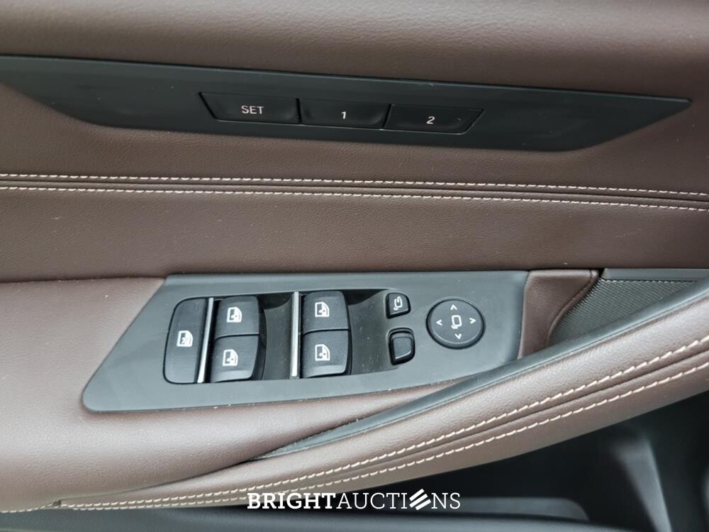 BMW 520i 5-serie Touring Business Edition Plus 184pk 2023 (Origineel-NL) 5-Serie, S-218-VX