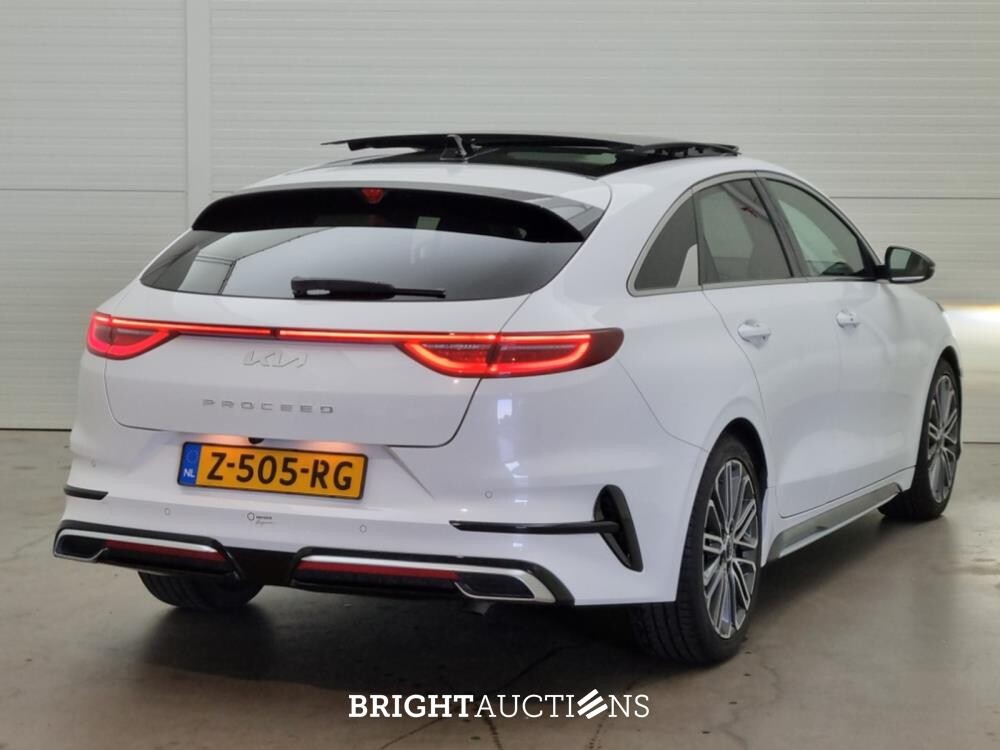 Kia ProCeed GT-PlusLine 1.5 T-GDi 140pk 2024 (Origineel-NL), Z-505-RG