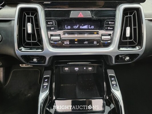 Kia Sorento Hybrid 2WD ExecutiveLine 7p 1.6 T-GDi 239pk 2022 (Origineel-NL), P-414-LL
