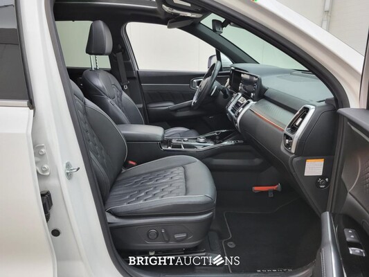 Kia Sorento Hybrid 2WD ExecutiveLine 7p 1.6 T-GDi 239pk 2022 (Origineel-NL), P-414-LL