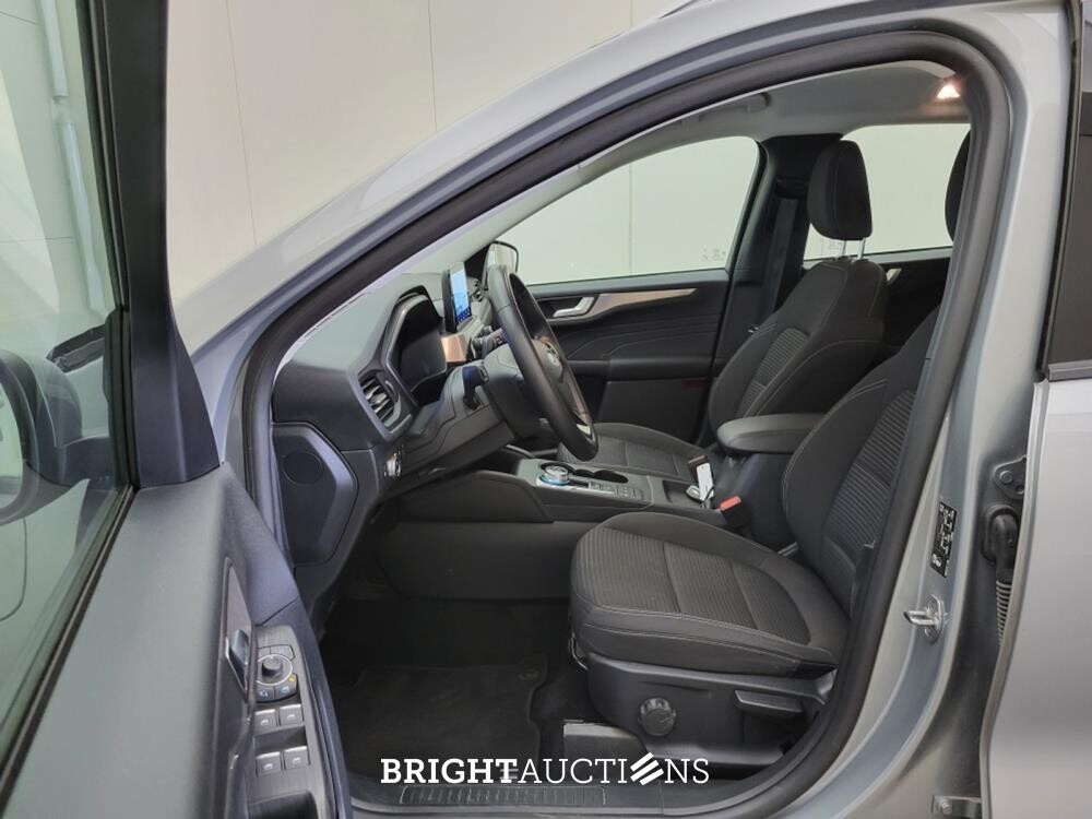Ford Kuga PHEV Titanium 2.5 261pk 2023 (Origineel-NL), T-012-PJ