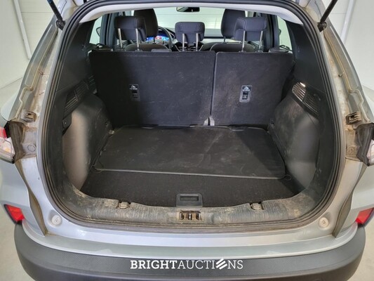 Ford Kuga PHEV Titanium 2.5 261pk 2023 (Origineel-NL), T-012-PJ