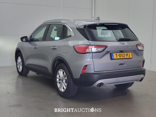 Ford Kuga PHEV Titanium 2.5 261pk 2023 (Origineel-NL), T-012-PJ