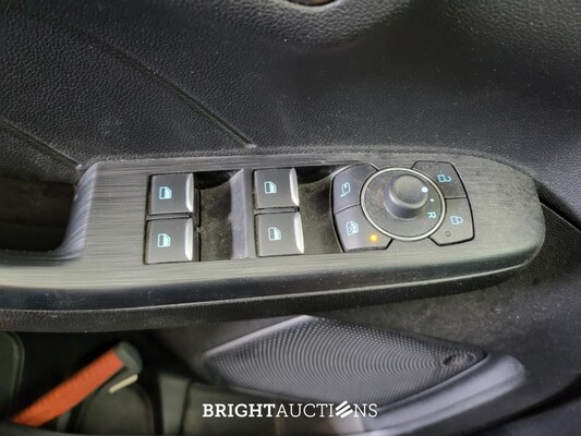 Ford Kuga PHEV Titanium 2.5 261pk 2023 (Origineel-NL), T-012-PJ