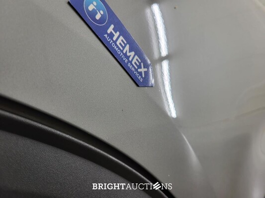 Ford Kuga PHEV Titanium 2.5 261pk 2023 (Origineel-NL), T-012-PJ