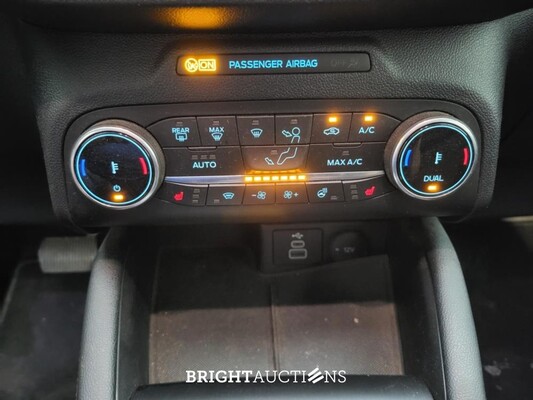 Ford Kuga PHEV Titanium 2.5 261pk 2023 (Origineel-NL), T-012-PJ