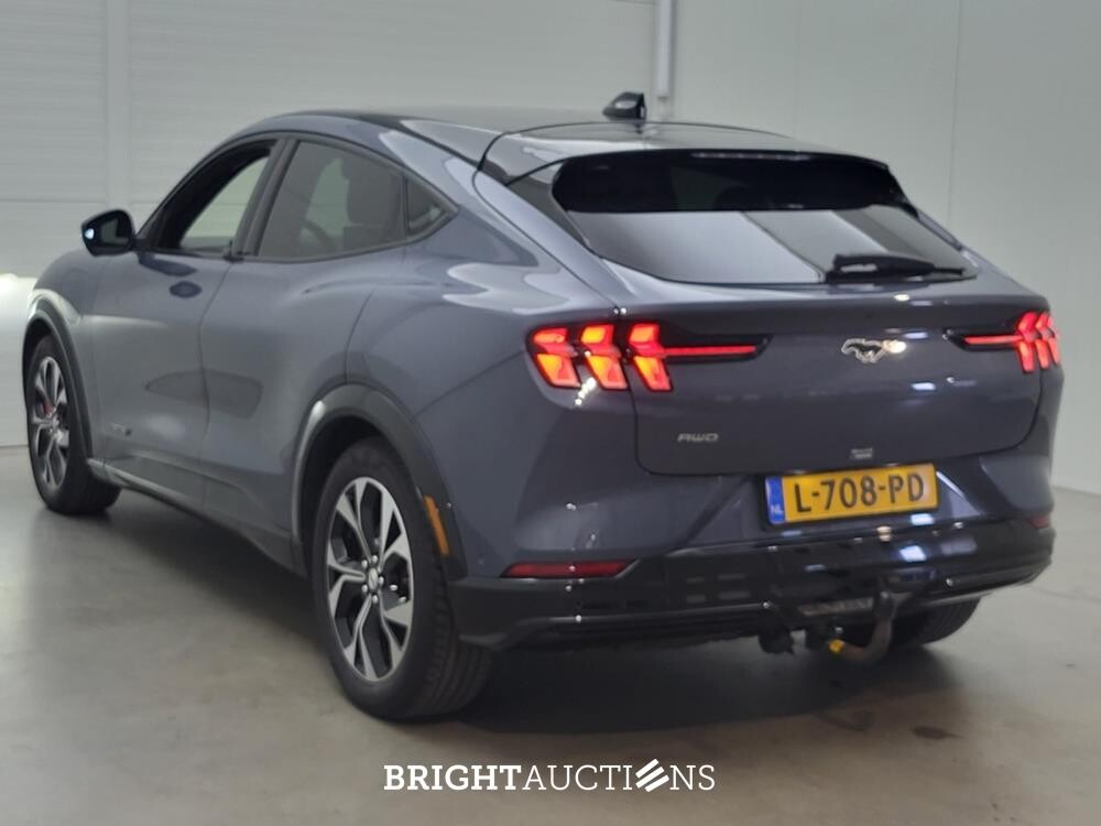 Ford Mustang Mach-E Extended AWD 98 kWh 337pk 2021 (Origineel-NL), L-708-PD
