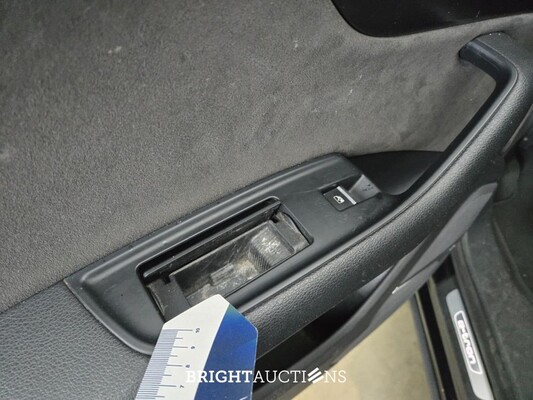 Audi Q7 e-tron Premium 3.0 TDI Quattro 258pk 2016 (Origineel-NL), KZ-909-N