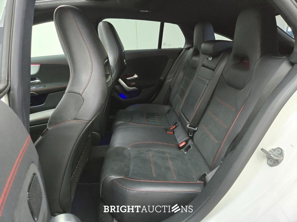 Mercedes-Benz CLA180 Shooting Brake Business Solution AMG 136pk 2020 (Origineel-NL) CLA-Klasse, J-844-DK