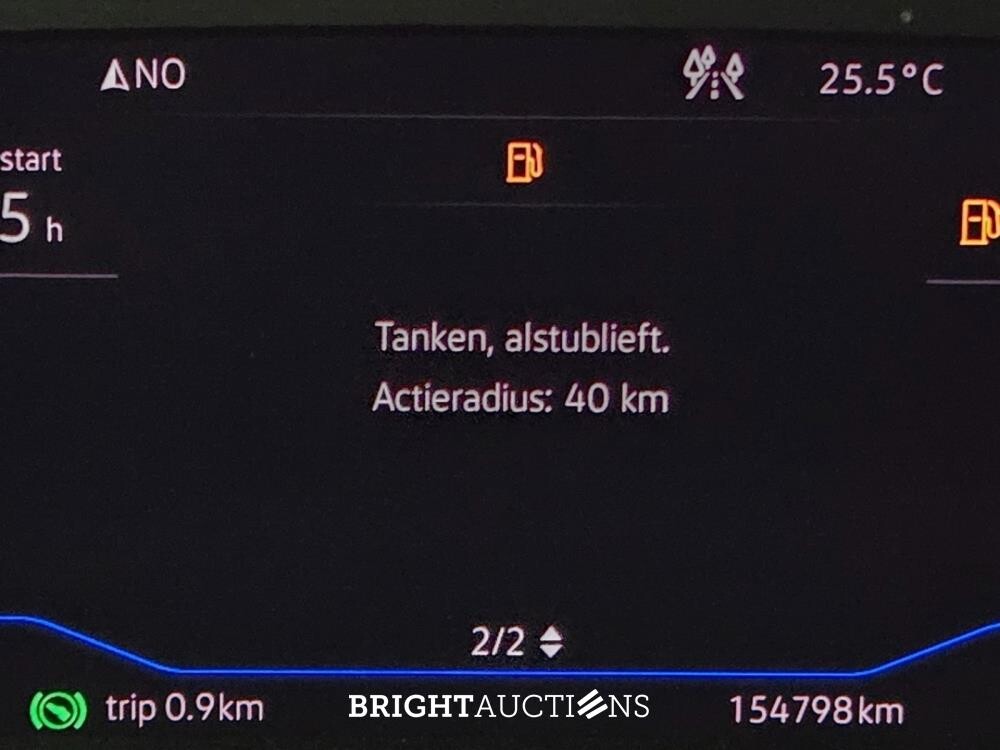 Volkswagen T-Roc Sport Business R 1.5 TSI 150pk 2019, L-422-GX