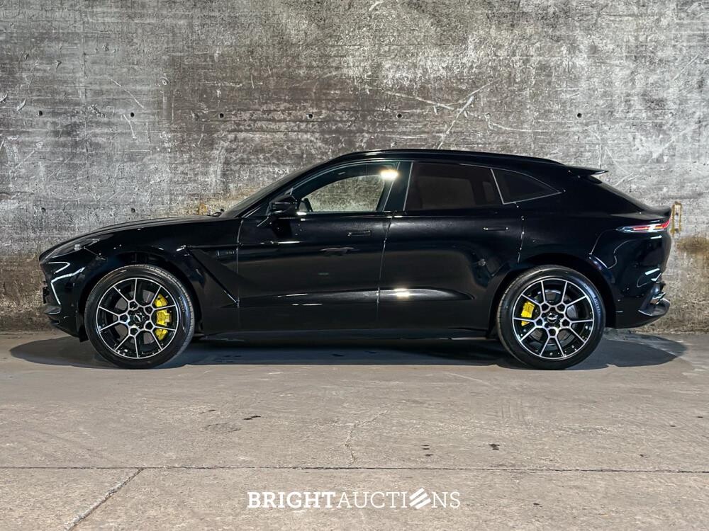 Aston Martin DBX 4.0 V8 1913 551pk 2020 (1 of 500), HNT-92-V