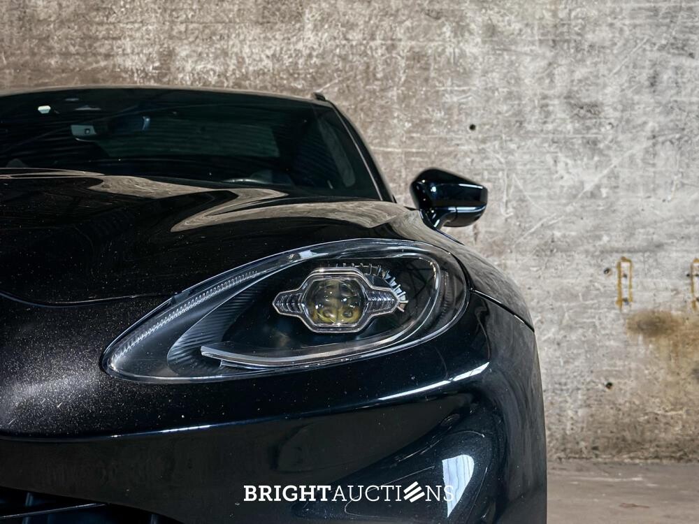 Aston Martin DBX 4.0 V8 1913 551pk 2020 (1 of 500), HNT-92-V