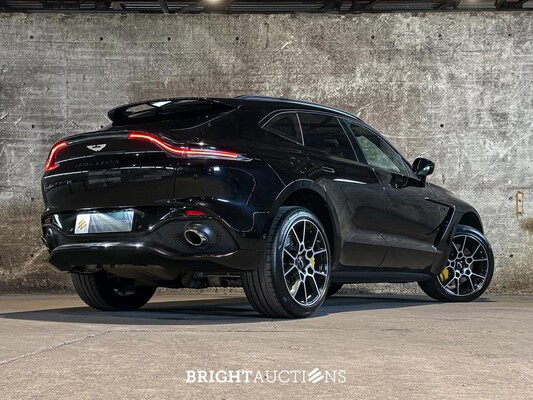 Aston Martin DBX 4.0 V8 1913 551pk 2020 (1 of 500), HNT-92-V