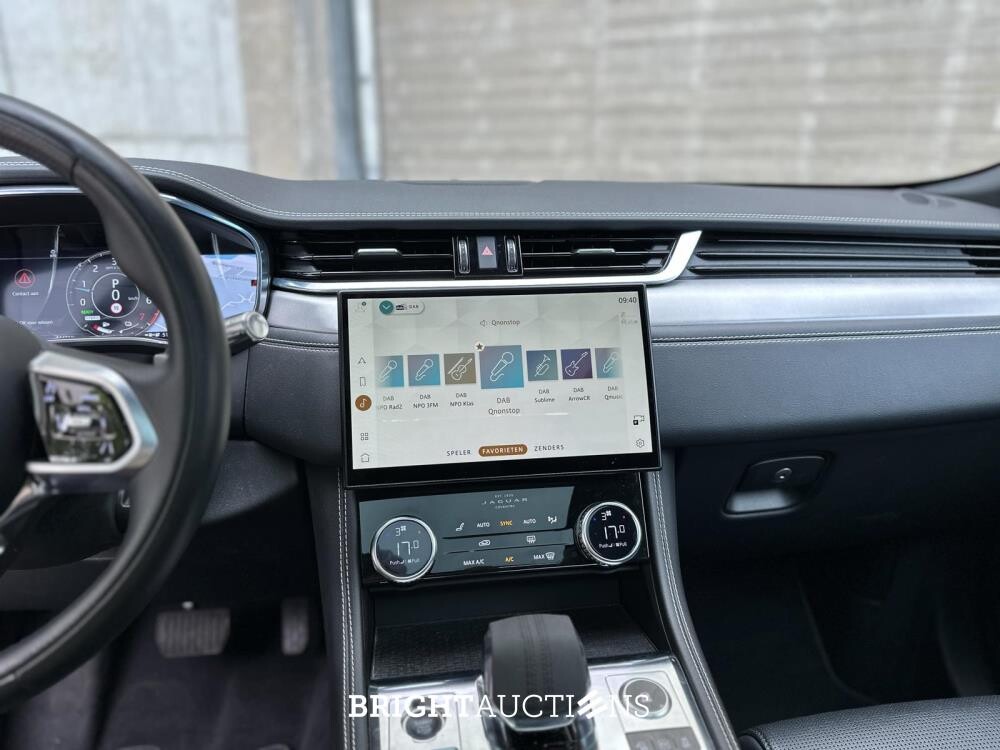2021 Jaguar F-PACE P400e PHEV R-Dynamic S 2.0 404pk, R-154-VJ