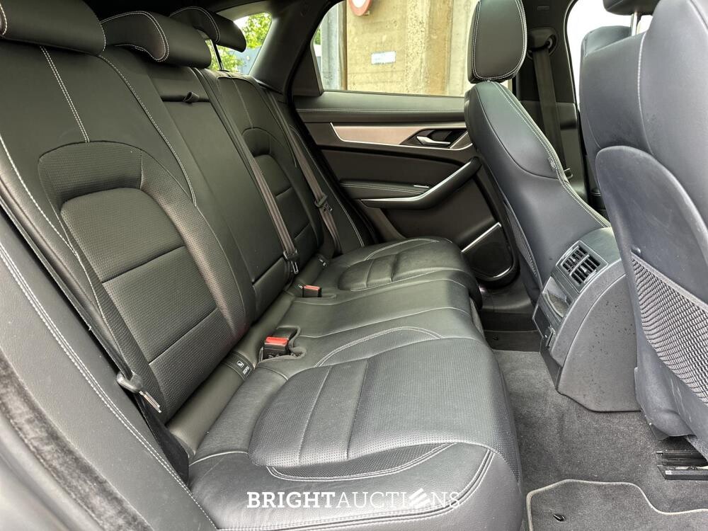 2021 Jaguar F-PACE P400e PHEV R-Dynamic S 2.0 404pk, R-154-VJ