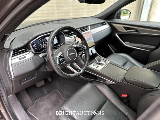 Jaguar F-PACE P400e PHEV R-Dynamic S 2.0 404pk 2021, R-154-VJ