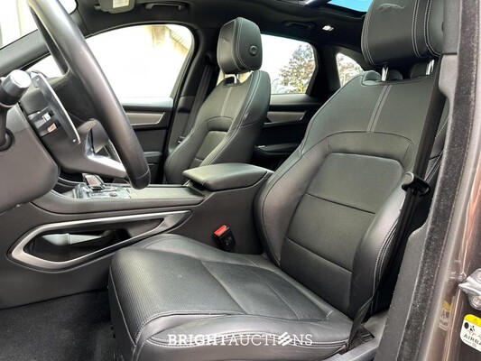Jaguar F-PACE P400e PHEV R-Dynamic S 2.0 404pk 2021, R-154-VJ