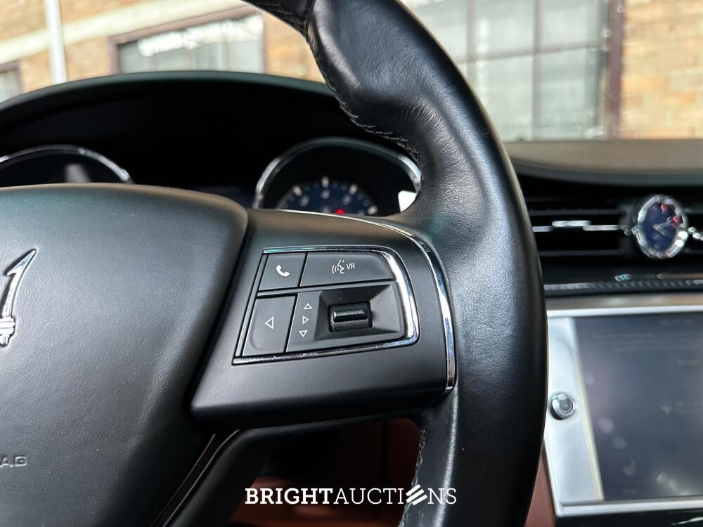 Maserati Quattroporte GTS 3.8 V8 531pk 2013 (CARBON) (29,000 KM)
