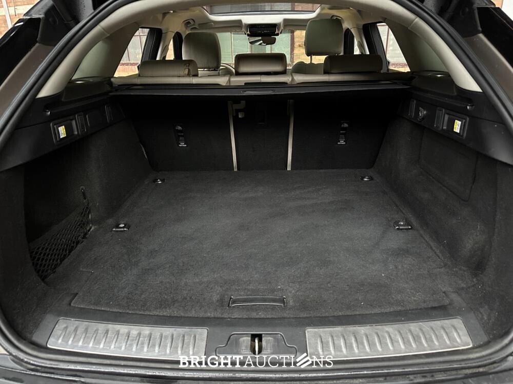Land Rover Range Rover Velar 2.0 P400e R-Dynamic HSE 300pk 2021 (Original-NL), L-870-KS